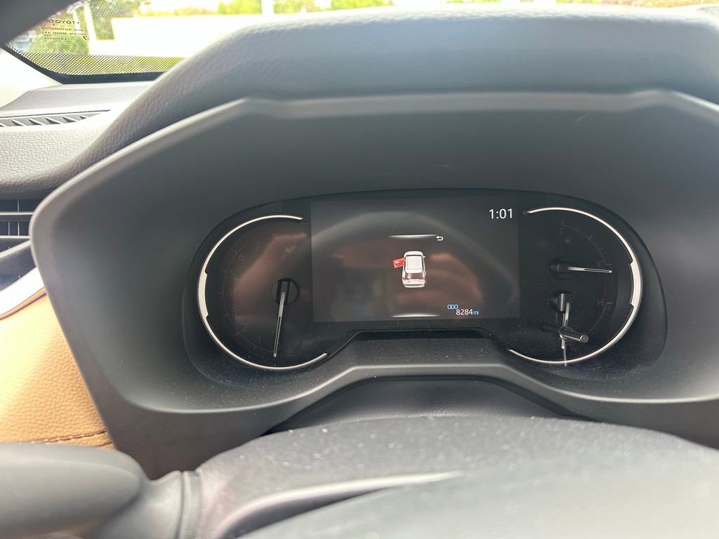 Used 2024 Toyota RAV4 LE image 12