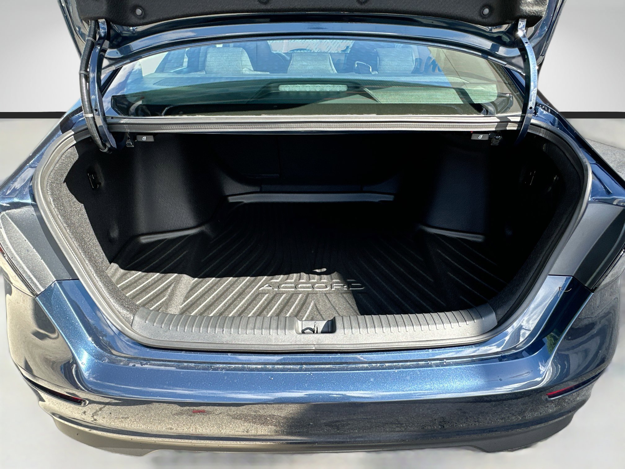 New 2025 Honda Accord SE image 20