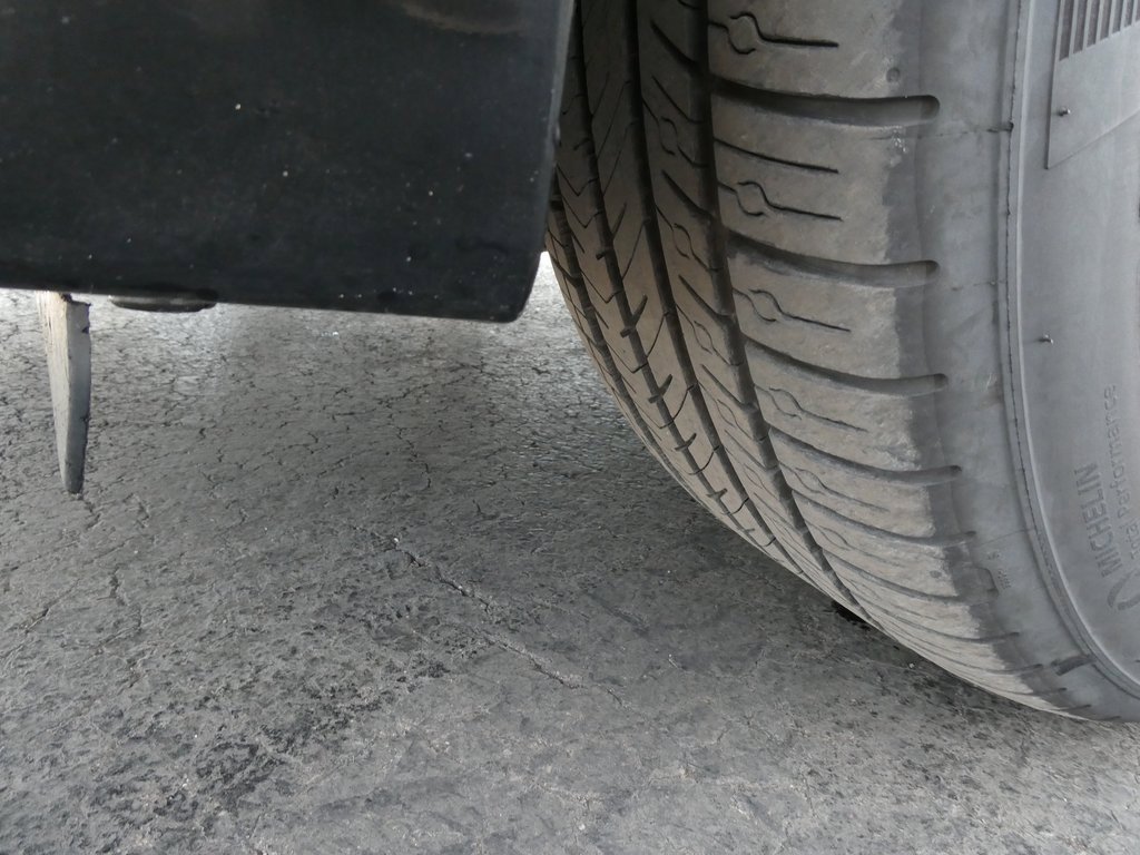 Used 2015 Honda Accord EX-L image 12