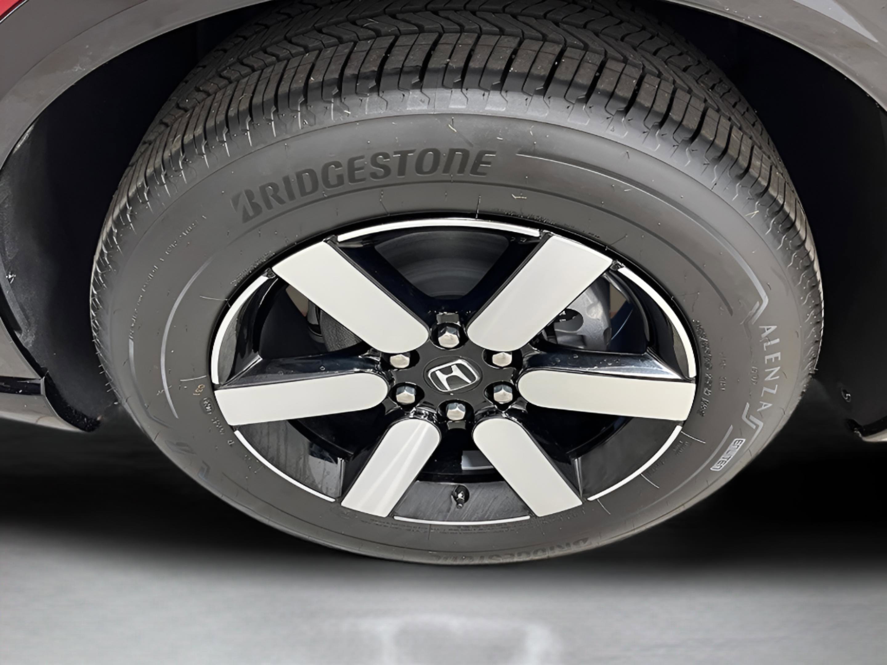 New 2026 Honda Prologue Touring image 12
