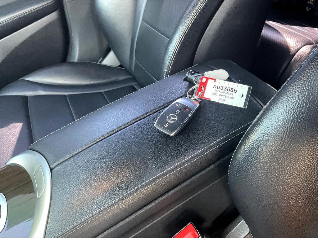 Used 2019 Mercedes-Benz C 300 Sedan image 35