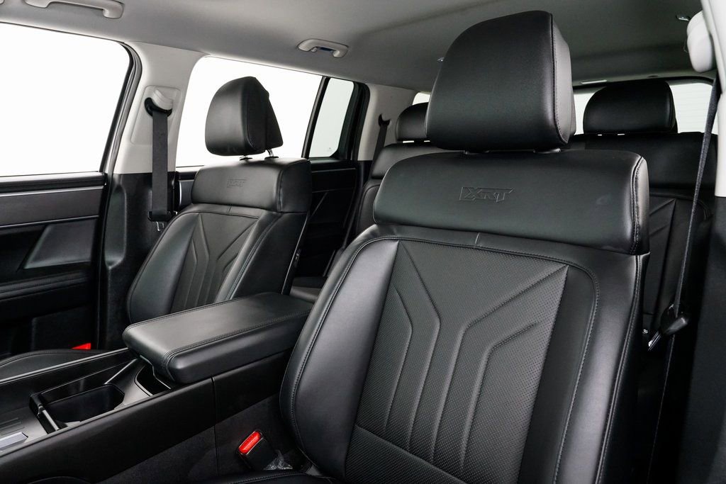 Used 2025 Hyundai Santa Fe XRT image 10