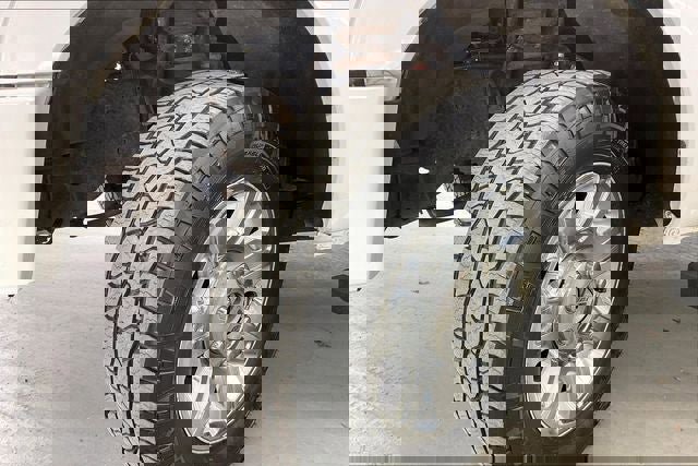 Used 2016 Ford F250 Lariat w/ Chrome Package image 34