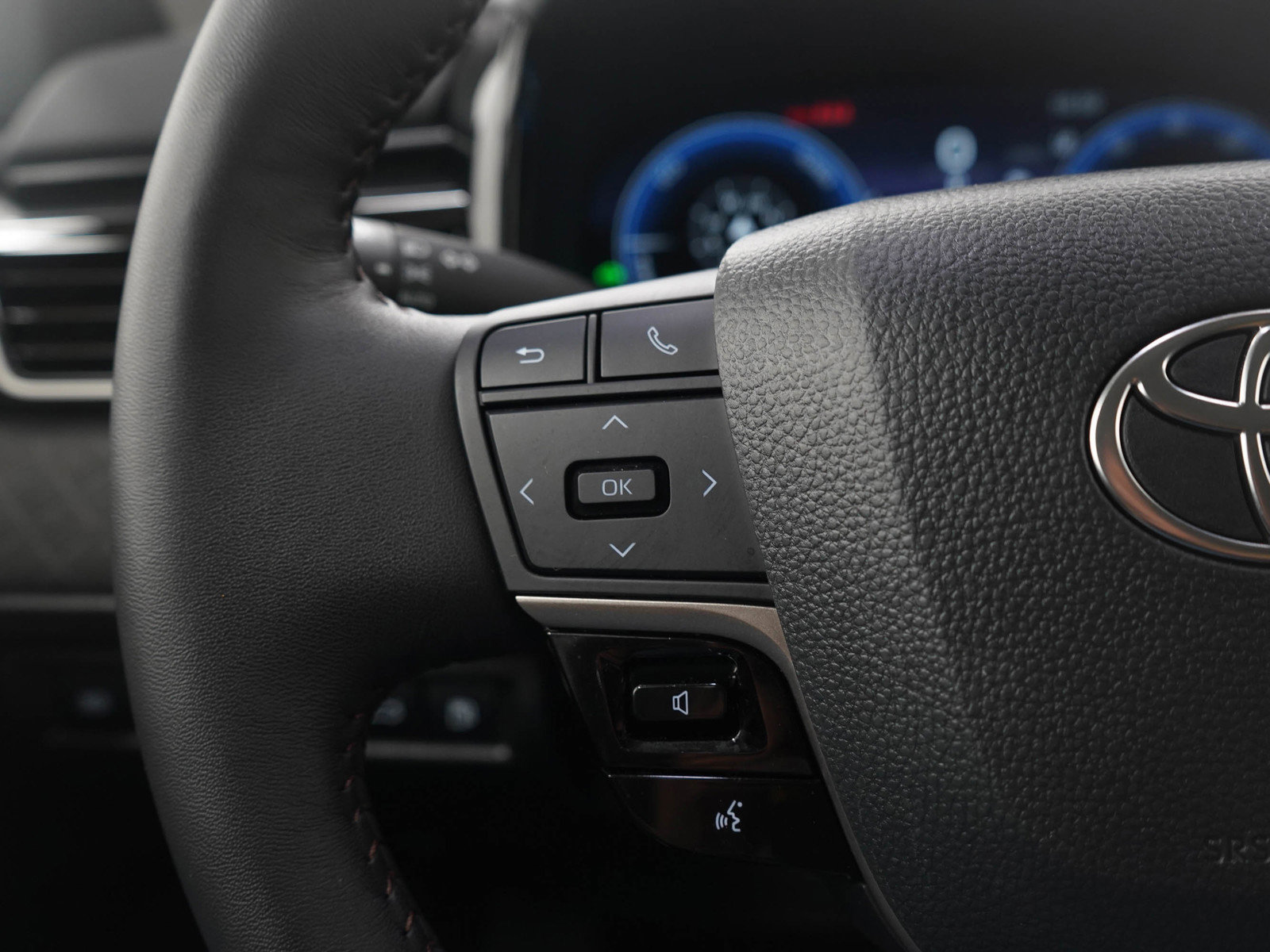 Used 2026 Toyota Camry XLE image 23