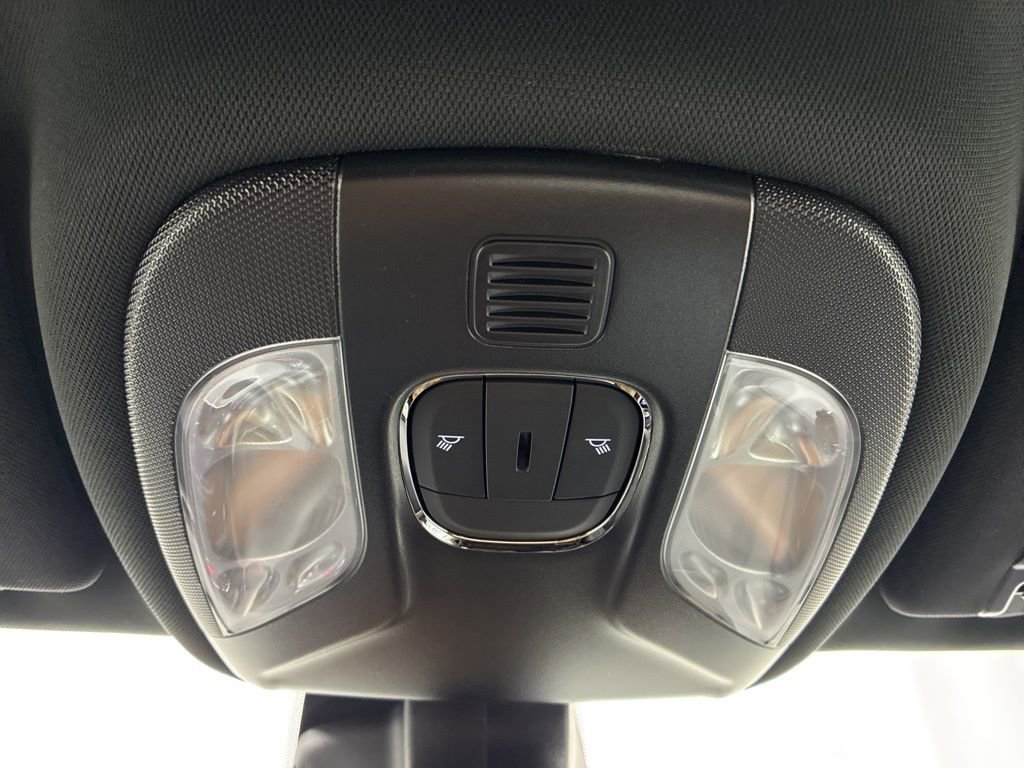 New 2026 Jeep Compass Latitude image 20