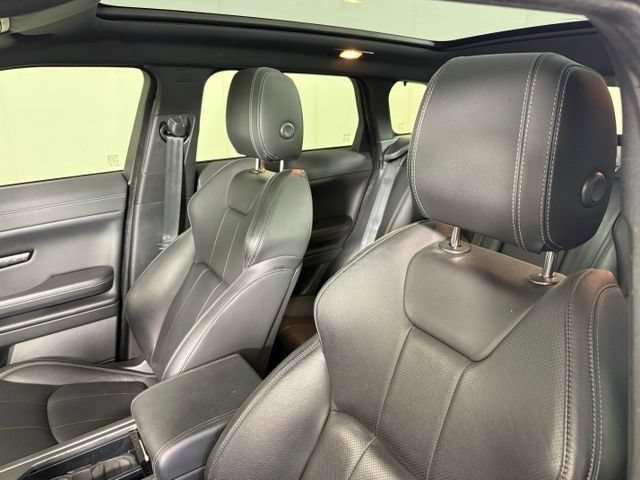 Used 2018 Land Rover Range Rover Evoque SE Premium AWD/4WD image 6
