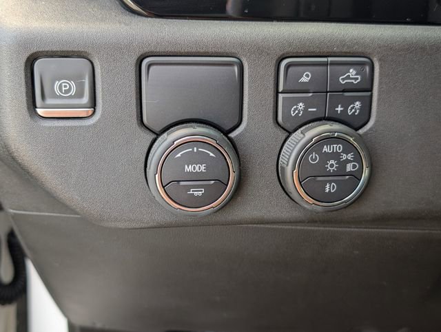 Used 2024 Chevrolet Silverado 1500 High Country image 36