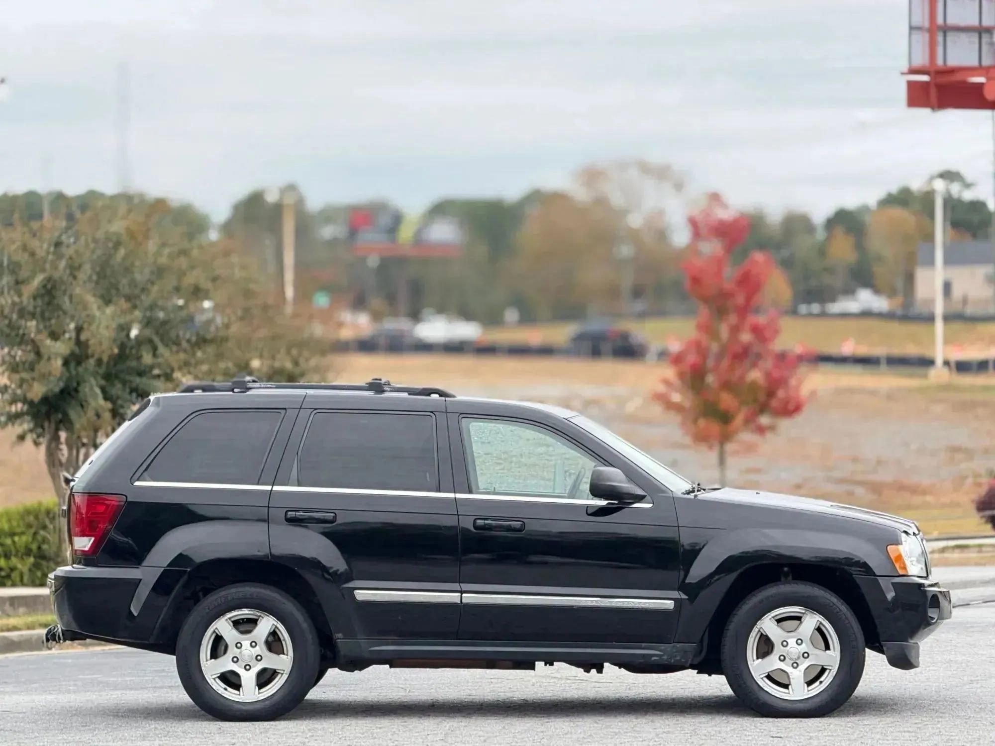 Used 2006 Jeep Grand Cherokee Limited image 7