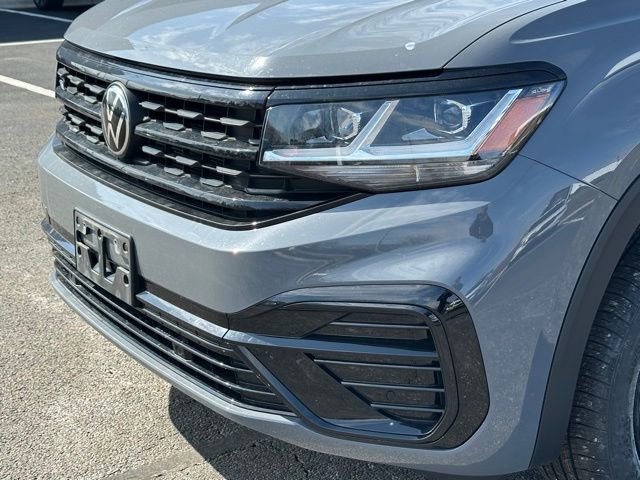 Certified 2023 Volkswagen Atlas Cross Sport SEL R-Line image 8