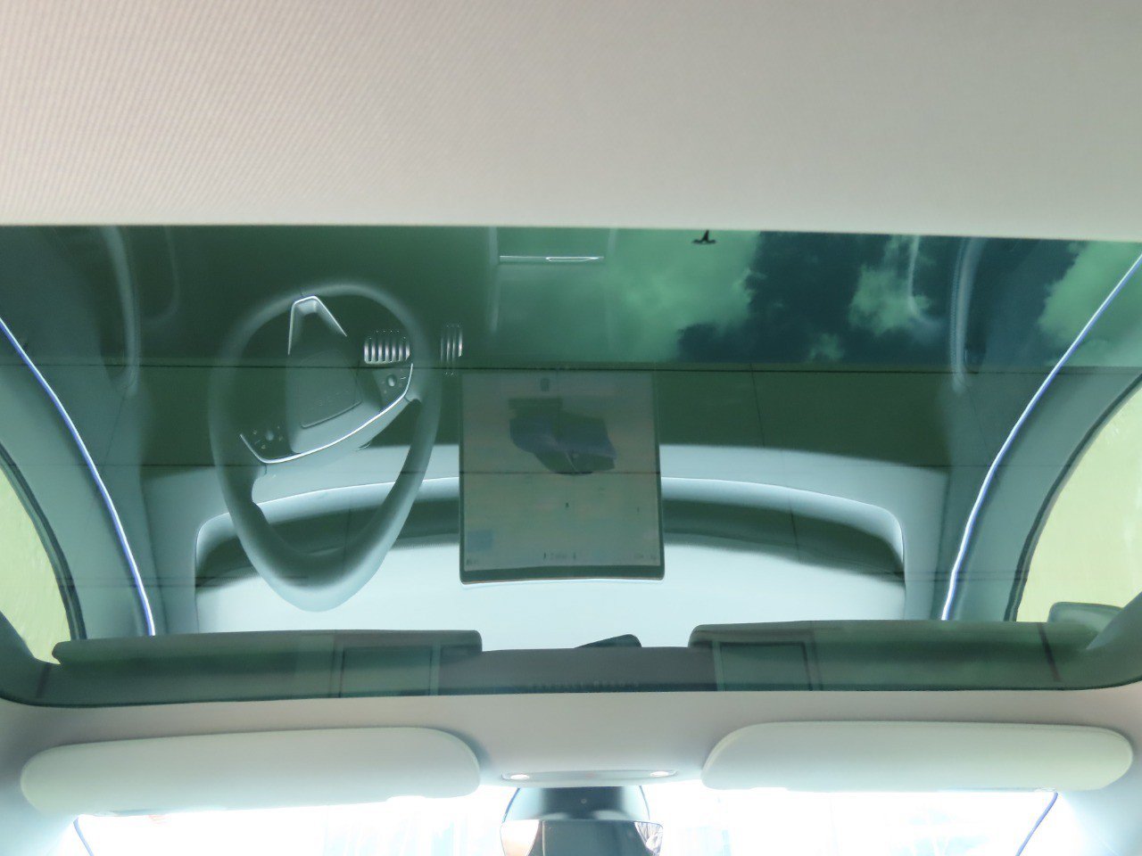 Used 2025 Tesla Model 3 Performance AWD/4WD image 21