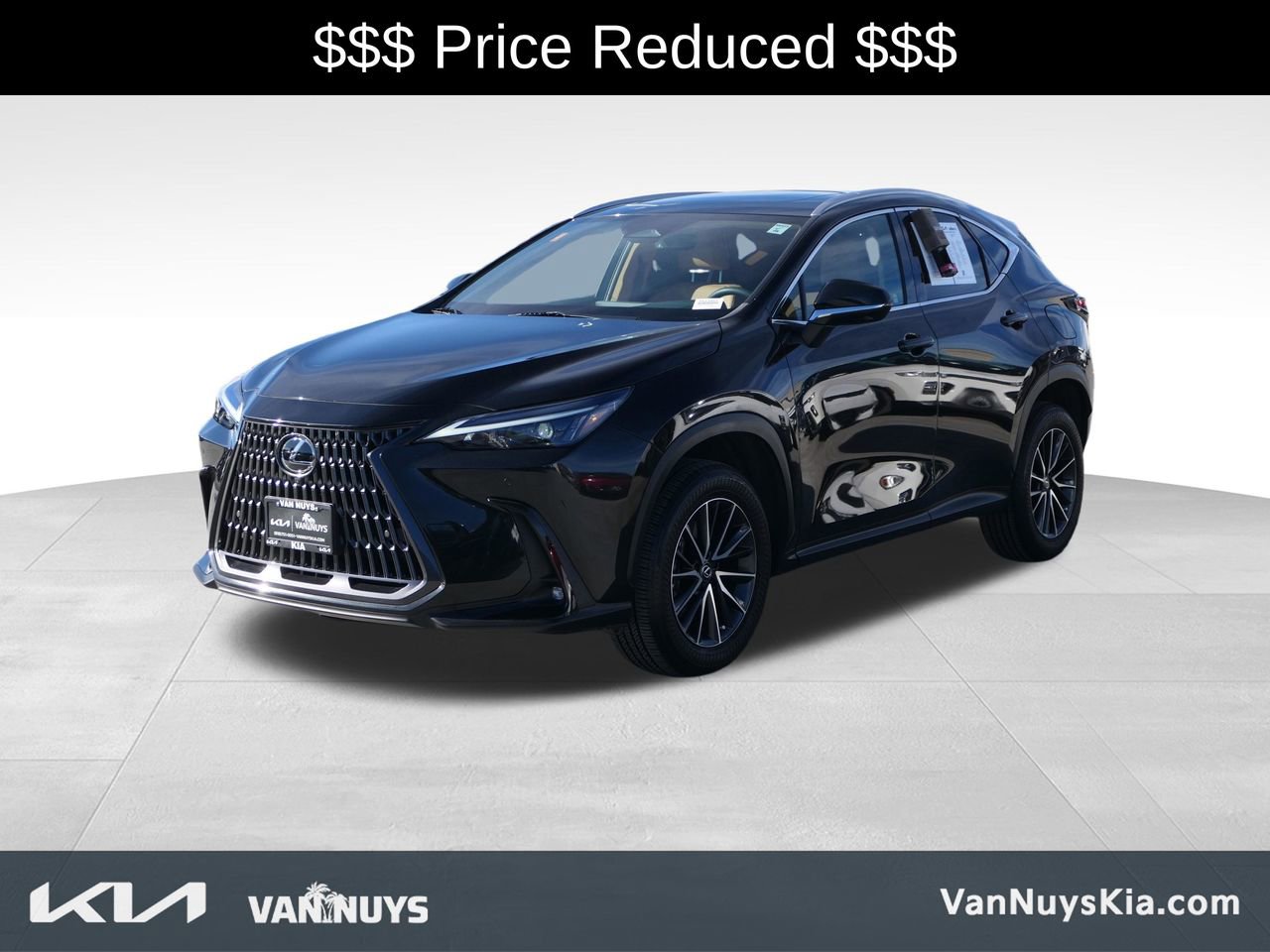 Used 2024 Lexus NX 350 AWD w/ Vision Package image 7