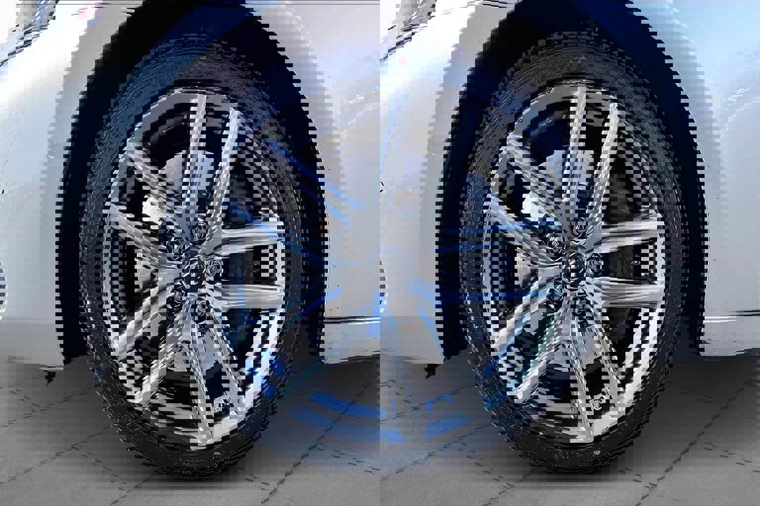 Used 2020 Lexus IS 350 F Sport w/ F Sport Package image 10