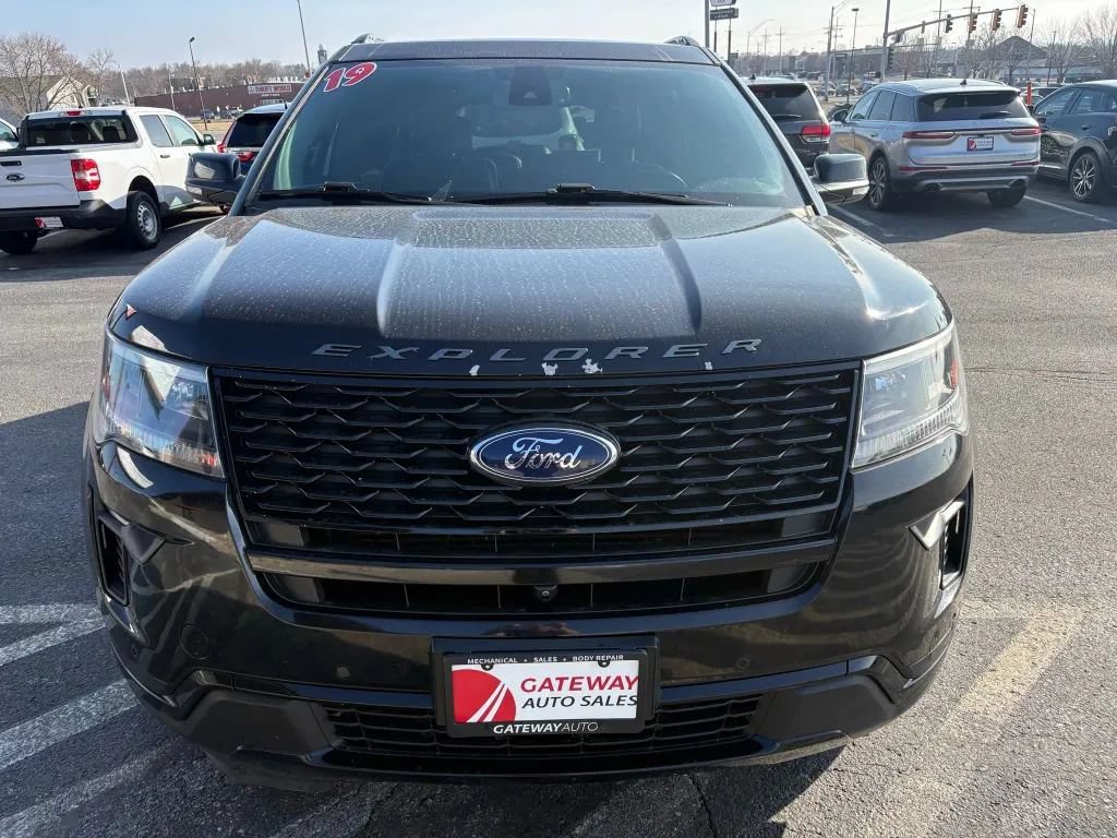 Used 2019 Ford Explorer Sport w/ Equipment Group 401A AWD/4WD image 9