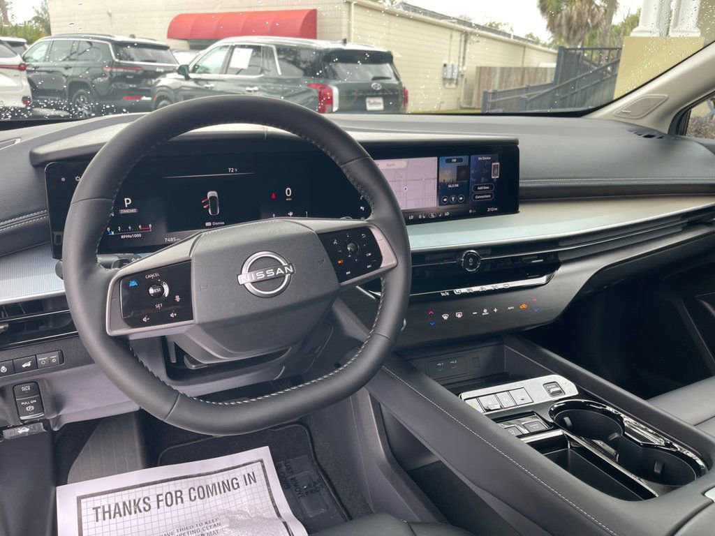 Used 2025 Nissan Murano SL image 13