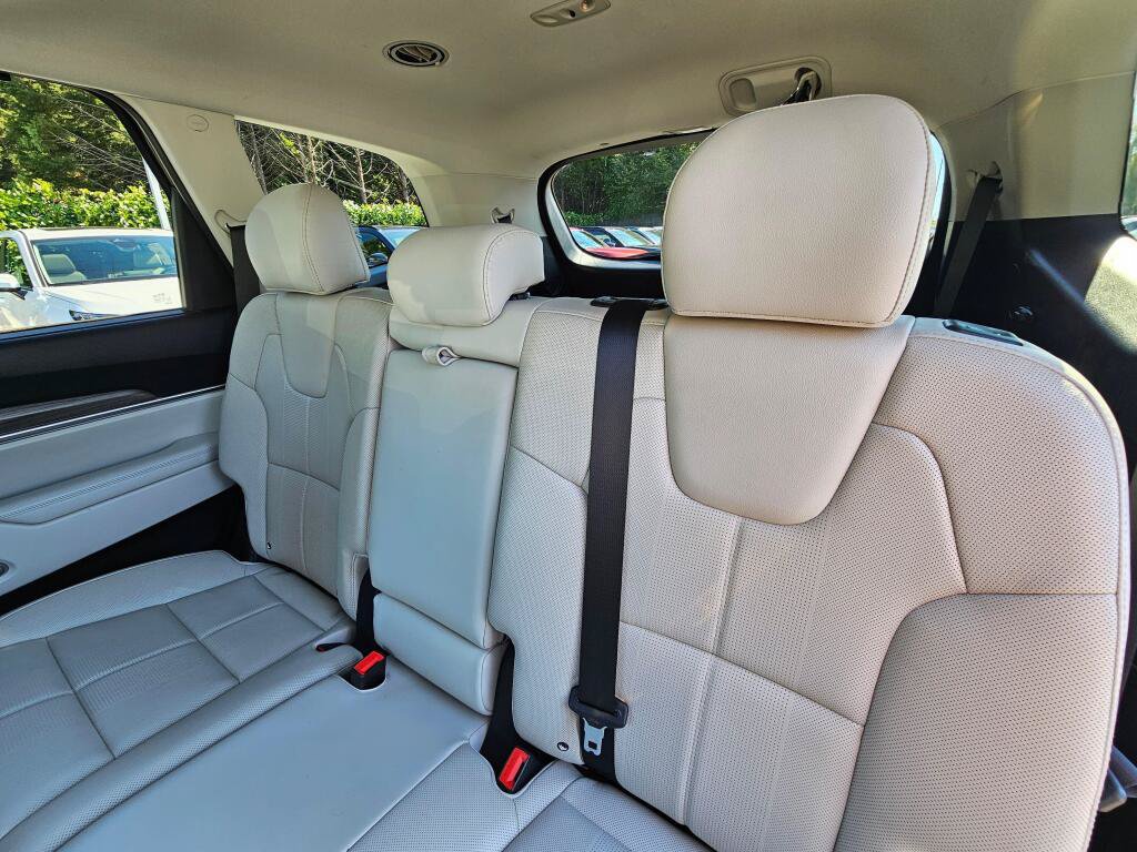 Used 2020 Kia Telluride EX AWD/4WD image 20