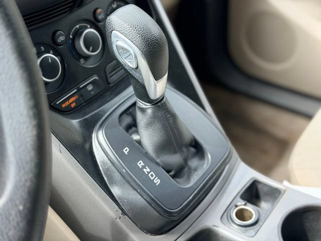 Used 2016 Ford Escape SE FWD image 14