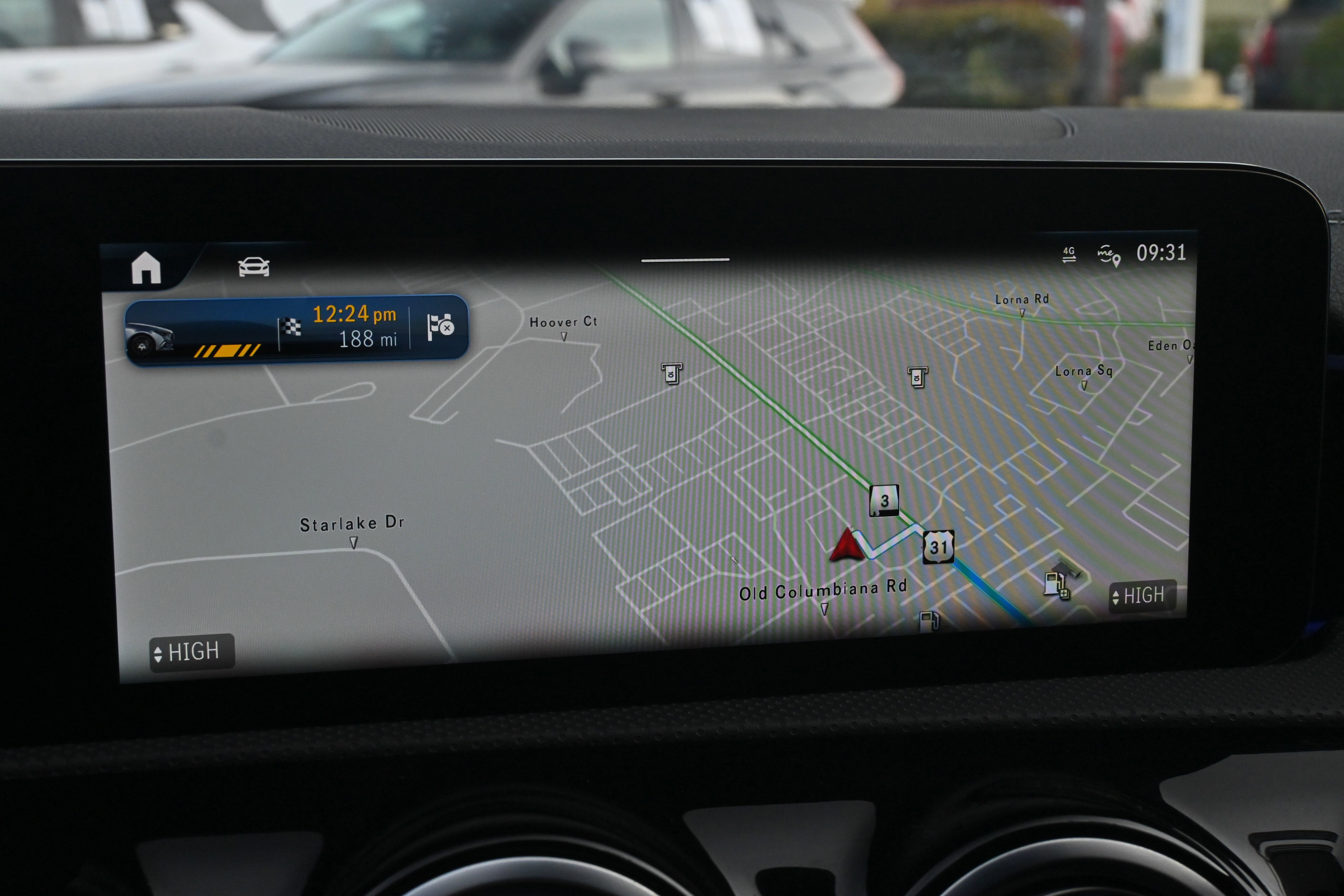 Used 2024 Mercedes-Benz CLA 35 AMG 4MATIC image 27