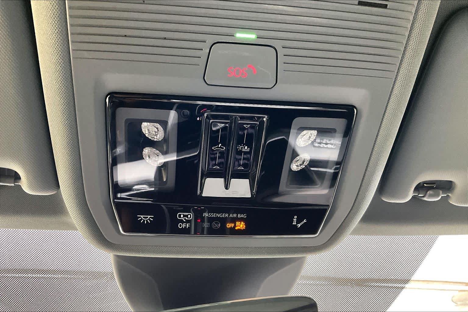 Used 2023 Audi Q4 e-tron Premium Plus w/ Premium Plus RWD image 32