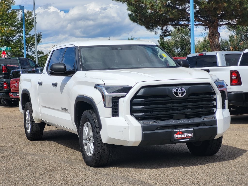 Used 2023 Toyota Tundra SR5 w/ SR5 Convenience Package AWD/4WD image 1