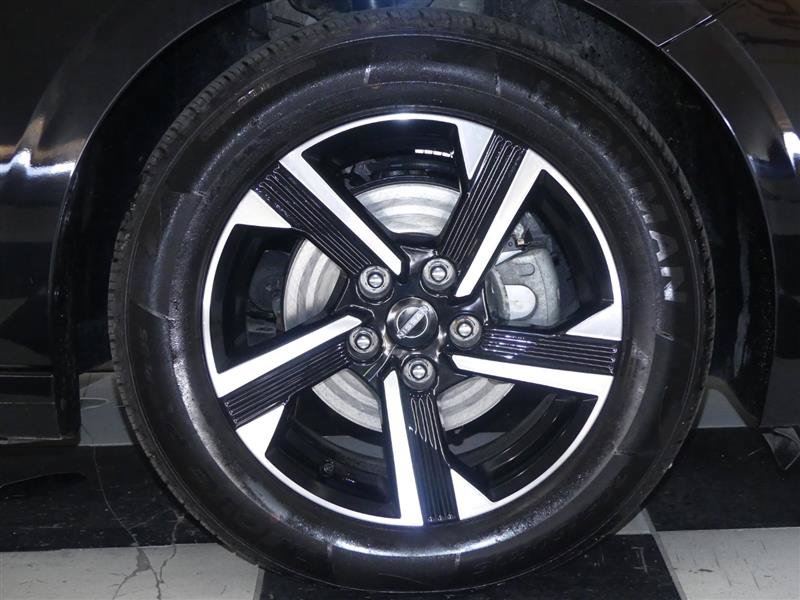 Used 2025 Nissan Sentra SV FWD image 31