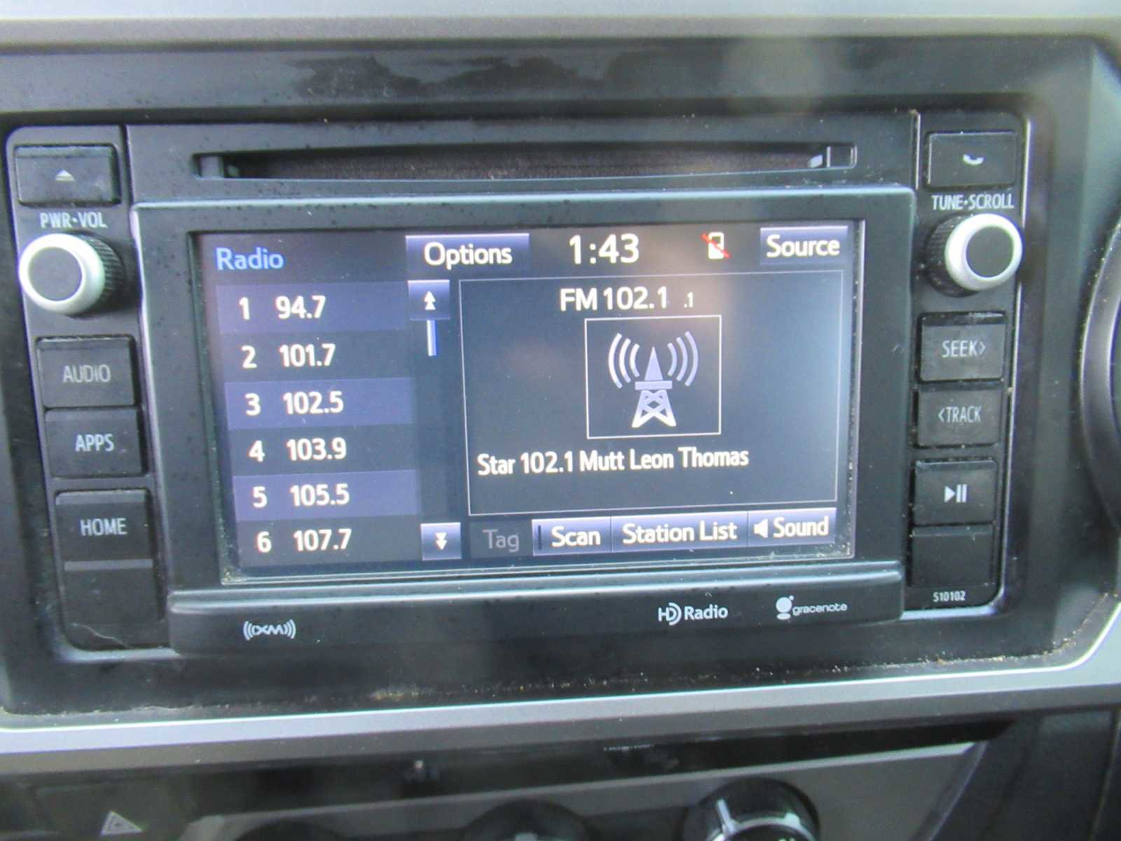 Used 2016 Toyota Tacoma SR5 w/ Towing Package image 27