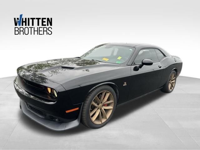 Used 2016 Dodge Challenger R/T Scat Pack w/ Leather Interior Group