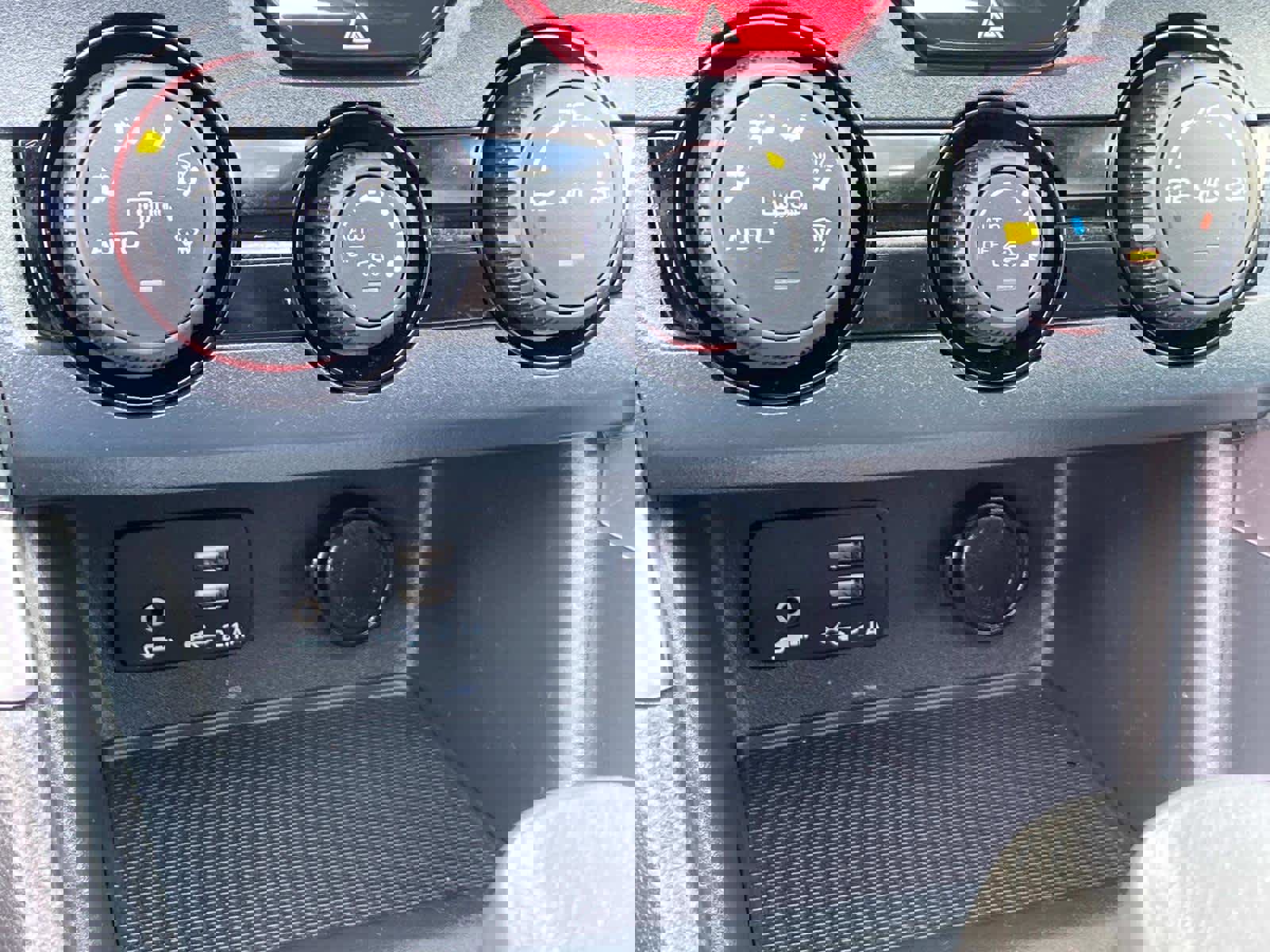 Used 2022 Subaru Forester Premium image 15