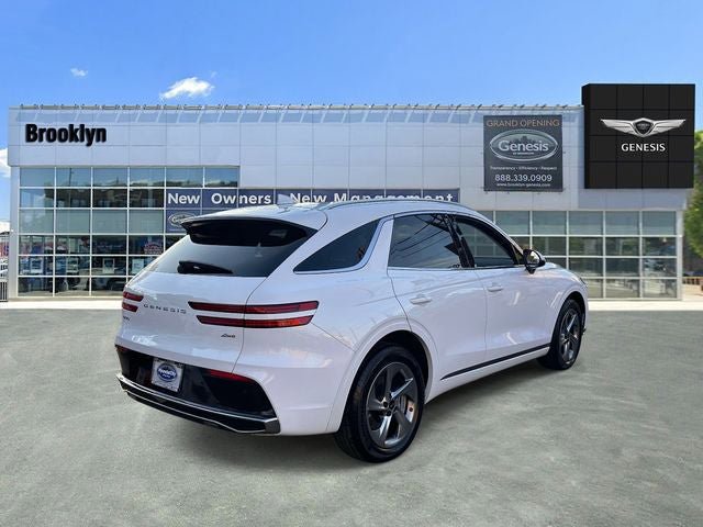 Used 2026 Genesis GV70 2.5T Select image 4
