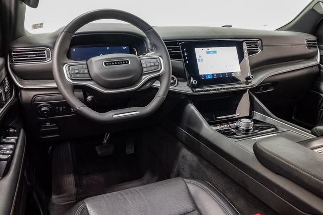 Certified 2024 Jeep Wagoneer L Series II w/ Flexible Seating Group AWD/4WD image 7