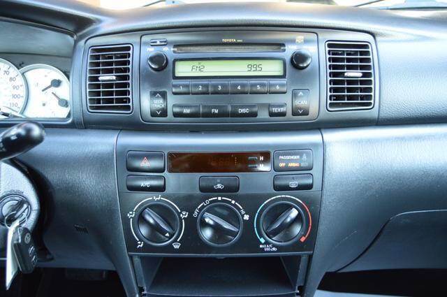 Used 2005 Toyota Corolla S image 20