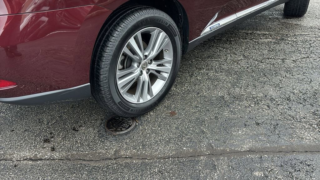 Used 2015 Lexus RX 450h AWD image 8