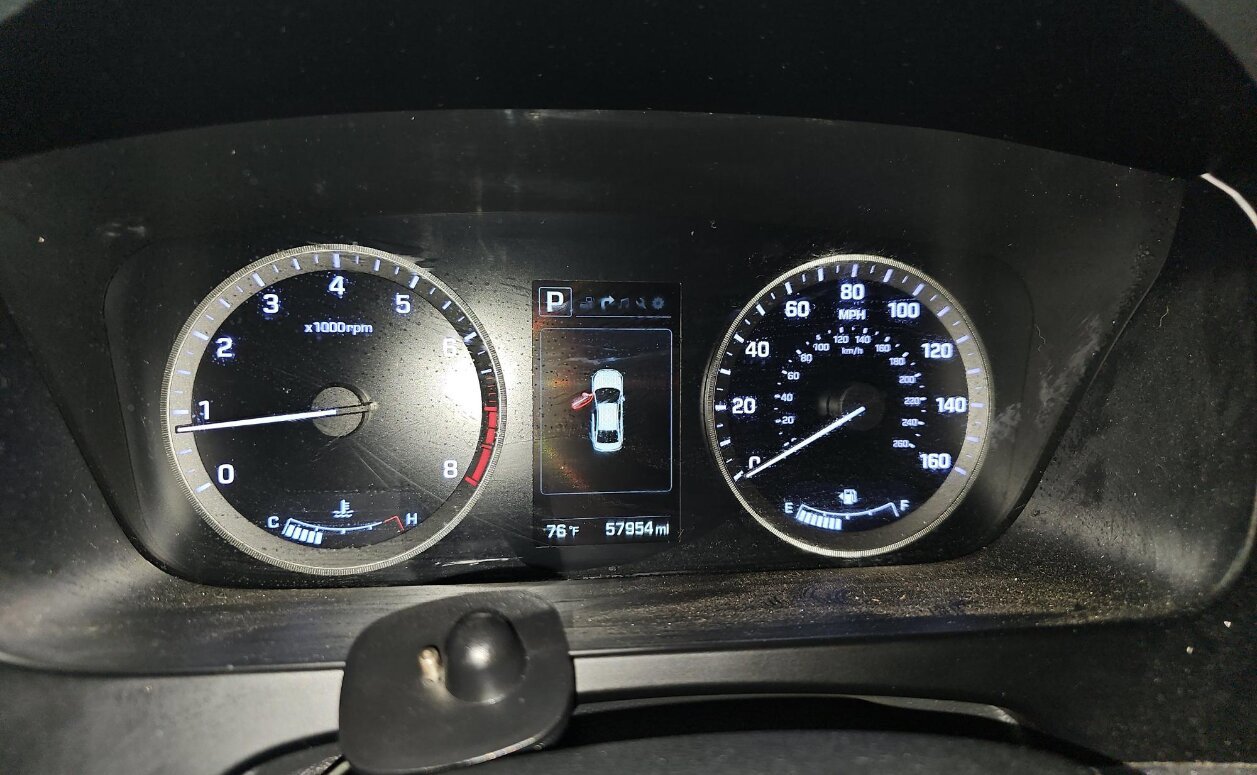 Used 2016 Hyundai Sonata Sport w/ Option Group 03 image 10