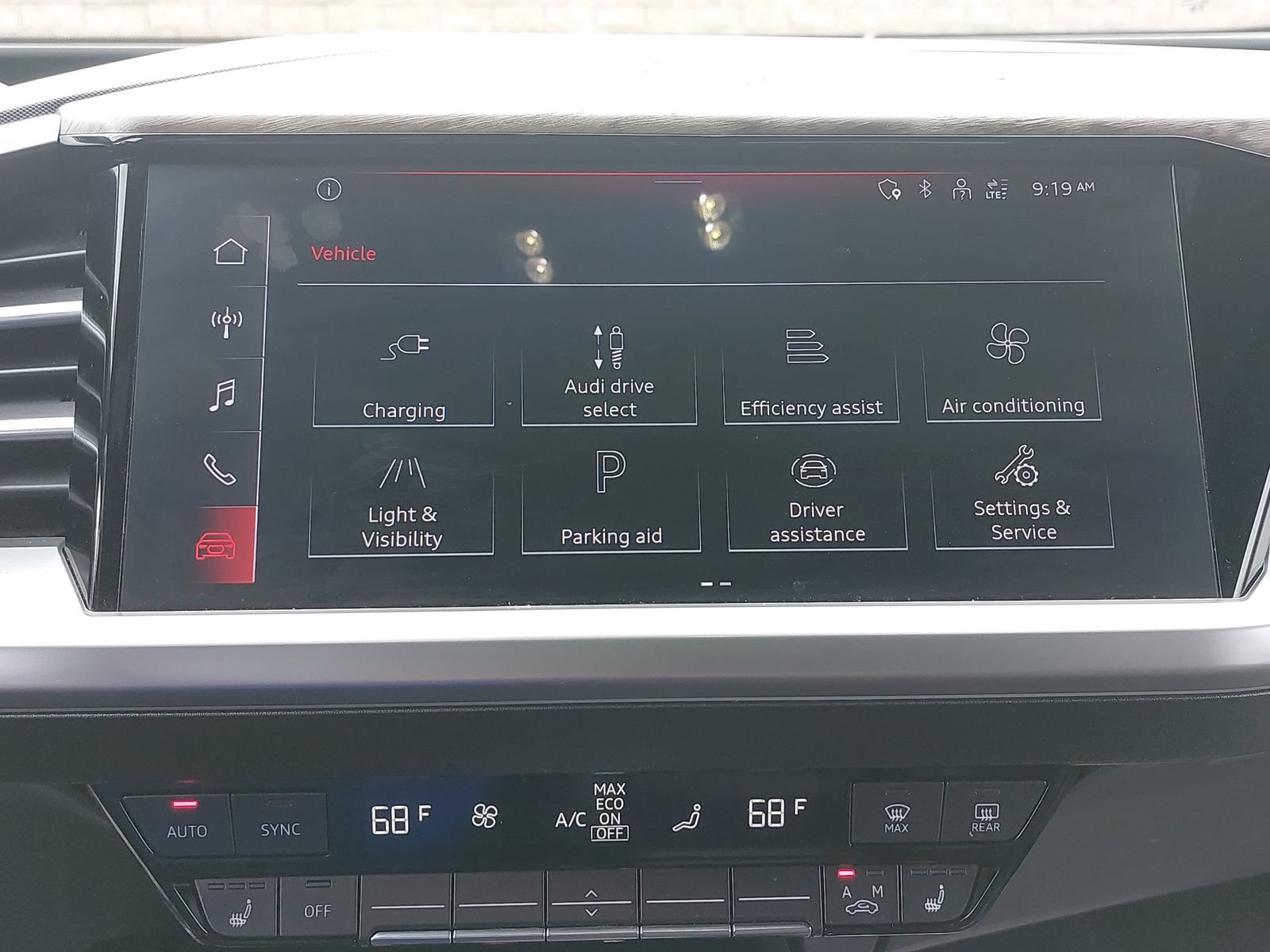 Certified 2023 Audi Q4 e-tron Premium w/ Convenience Package AWD/4WD image 27