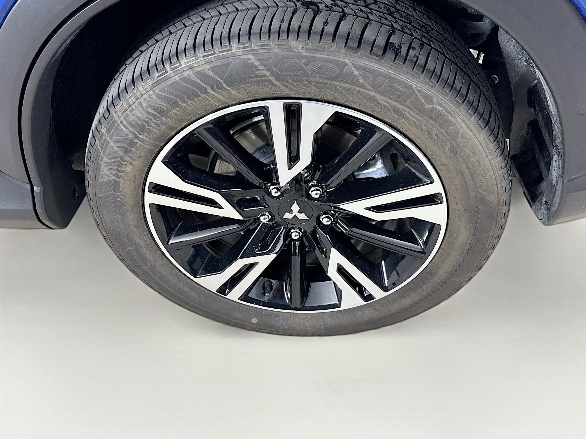 Used 2025 Mitsubishi Eclipse Cross SE image 37