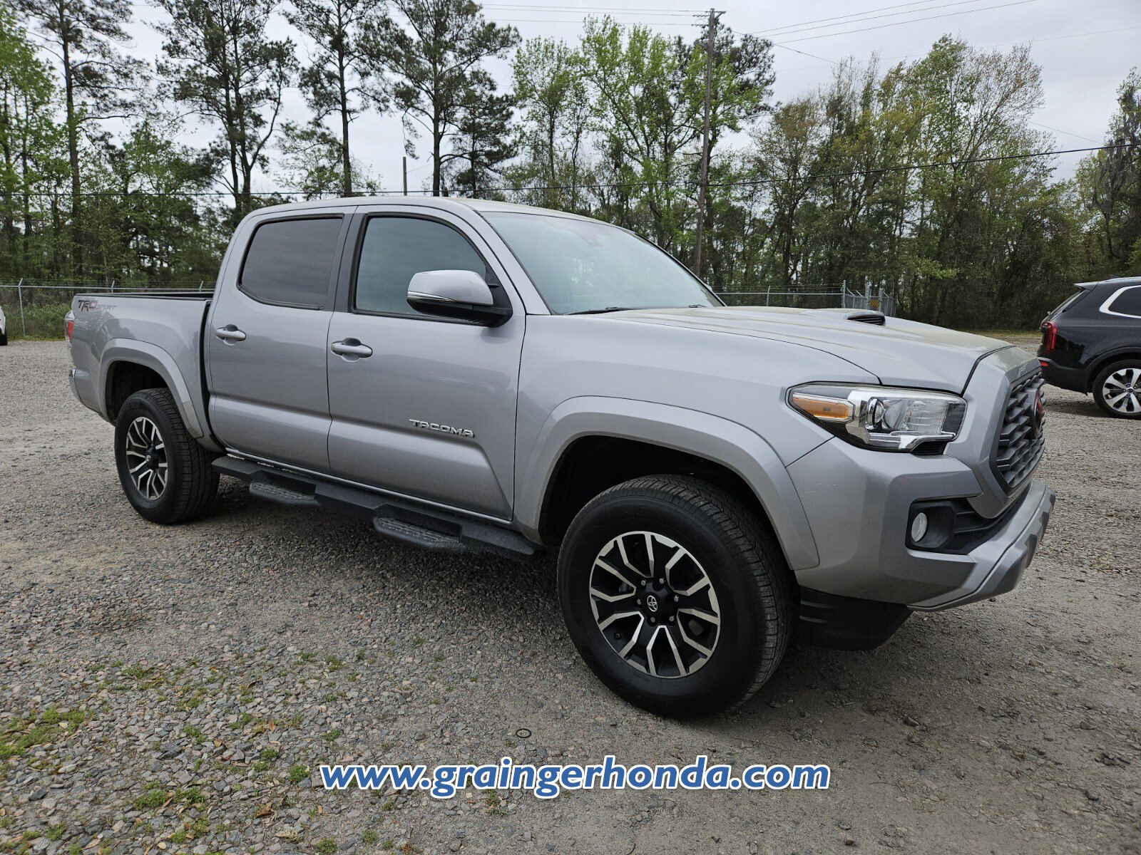 Used 2020 Toyota Tacoma TRD Sport image 5