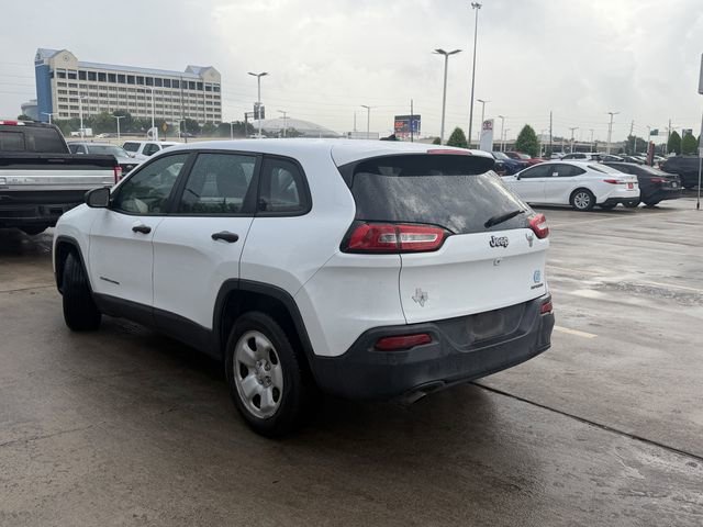 Used 2014 Jeep Cherokee Sport FWD image 7