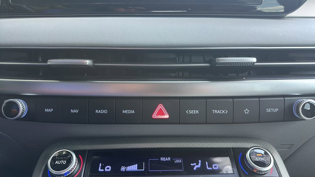 Used 2025 Hyundai Palisade SEL image 22