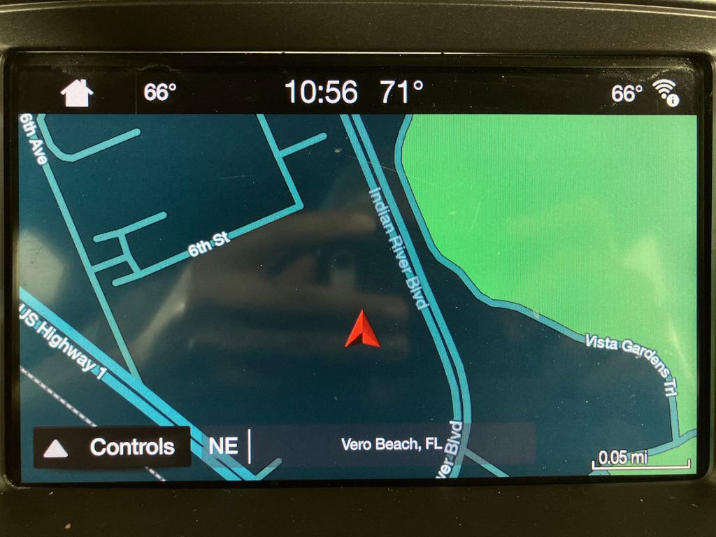 Used 2018 Ford Explorer XLT w/ Equipment Group 202A image 24