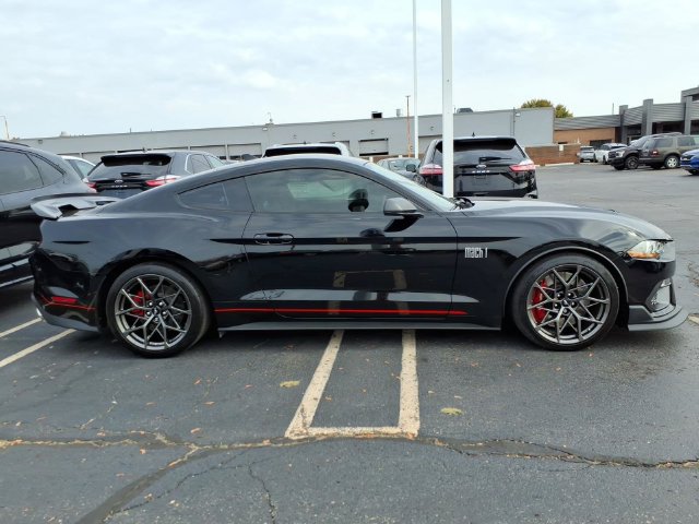Used 2022 Ford Mustang Mach 1 w/ Mach 1 Handling Package RWD image 8