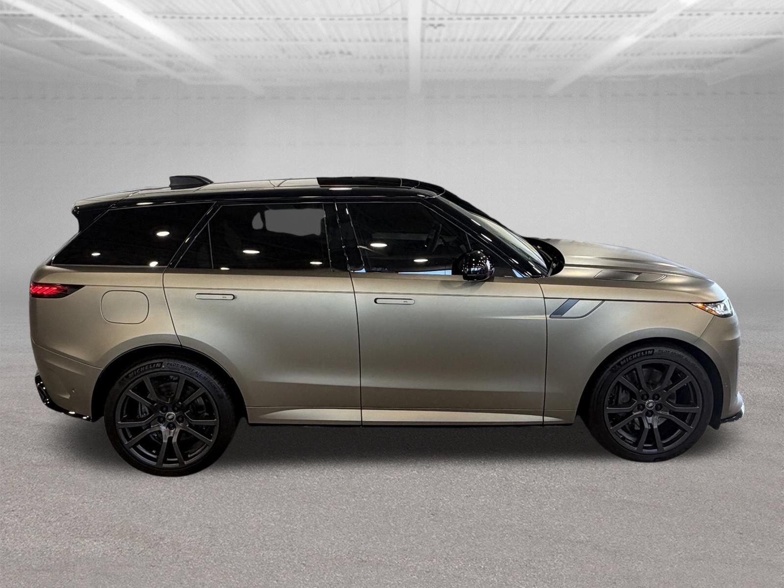 Certified 2024 Land Rover Range Rover Sport SV Edition One Carbon Bronze AWD/4WD image 8