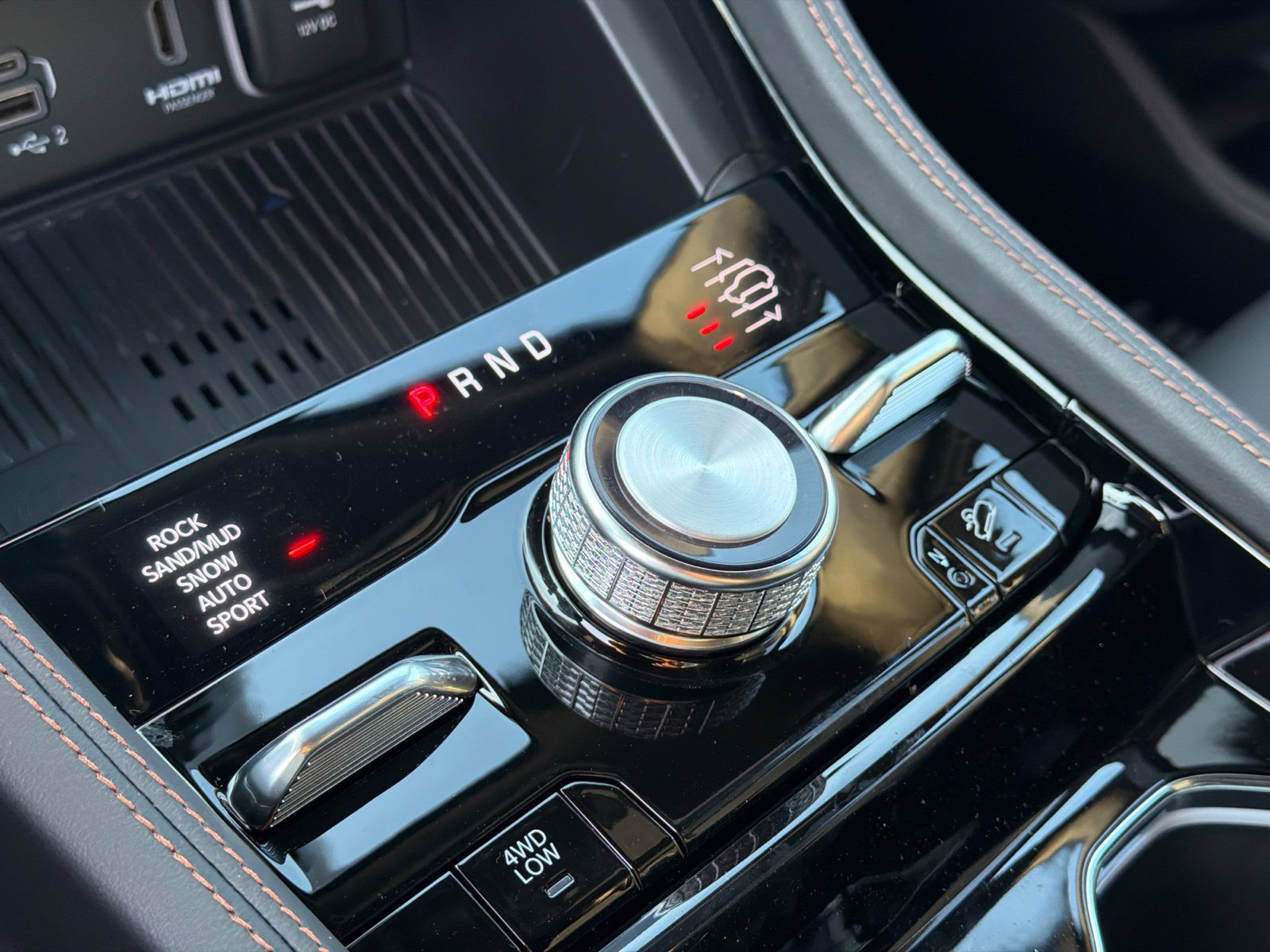 New 2027 Jeep Grand Cherokee Summit AWD/4WD image 27