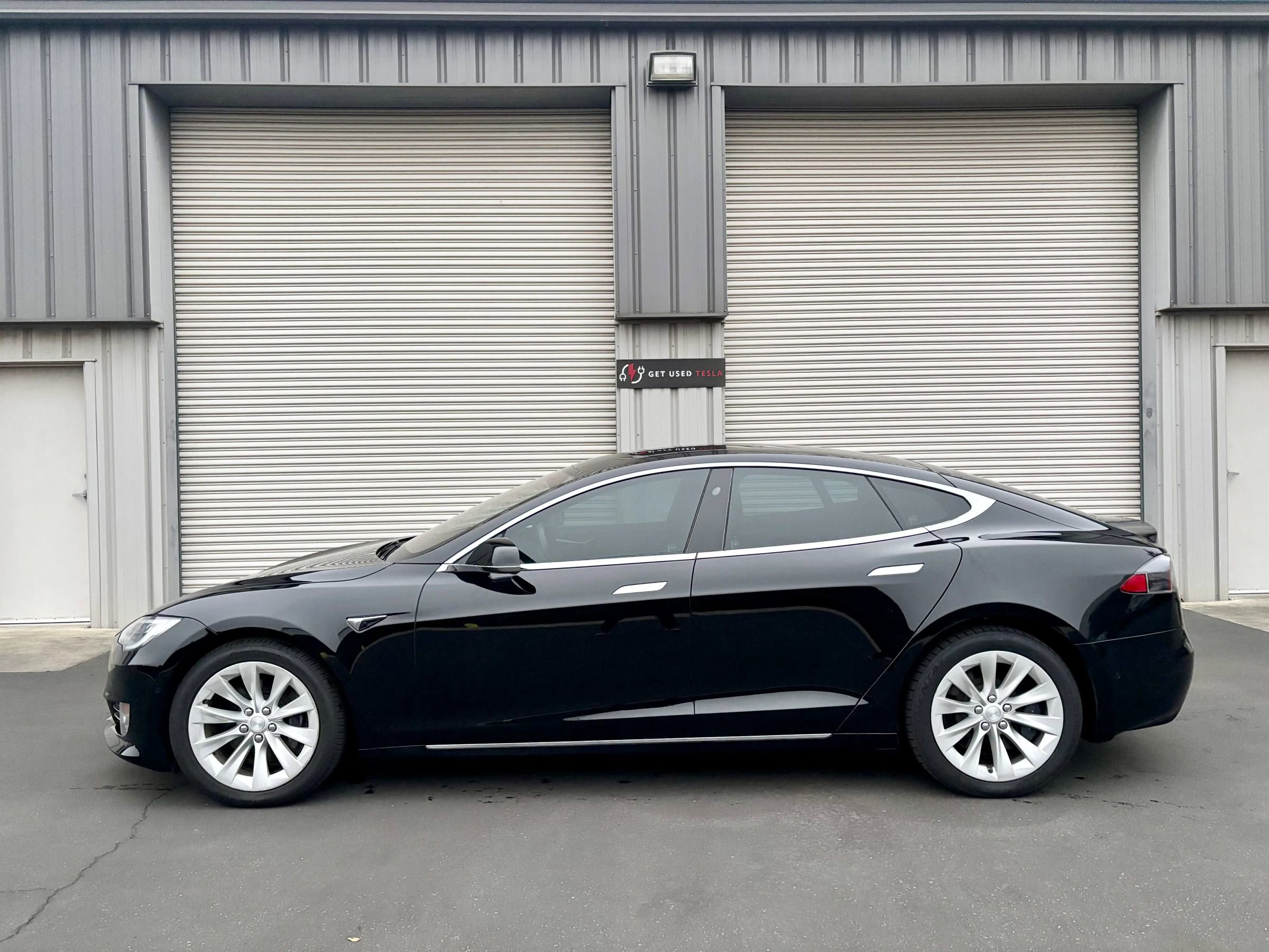 Used 2018 Tesla Model S 100D image 3