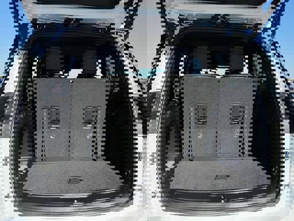 New 2025 Jeep Grand Cherokee L Limited w/ Black Appearance Package image 26