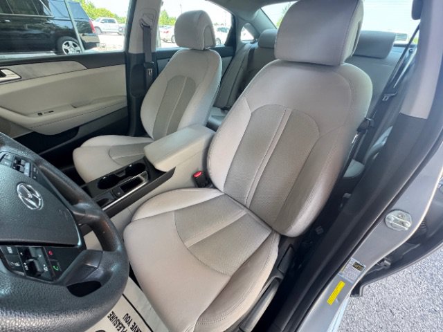 Used 2017 Hyundai Sonata ECO FWD image 10
