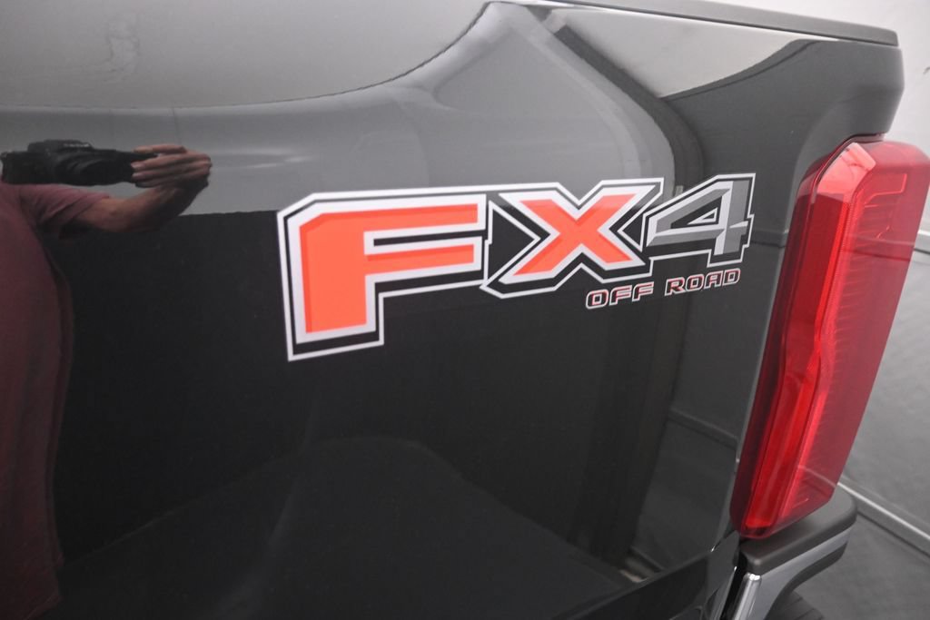 New 2026 Ford F250 XLT w/ FX4 Off-Road Package AWD/4WD image 25