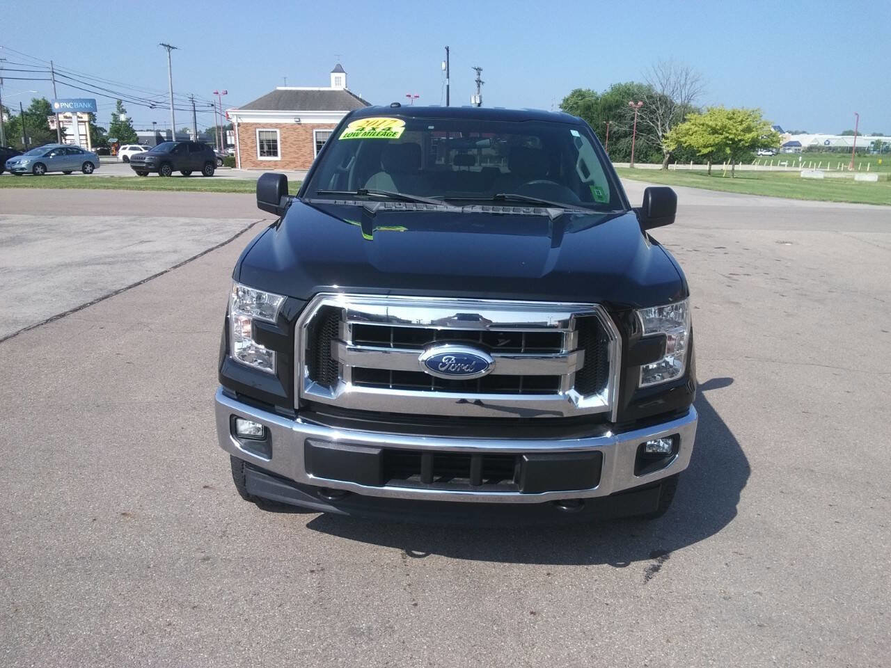 Used 2017 Ford F150 XLT image 13