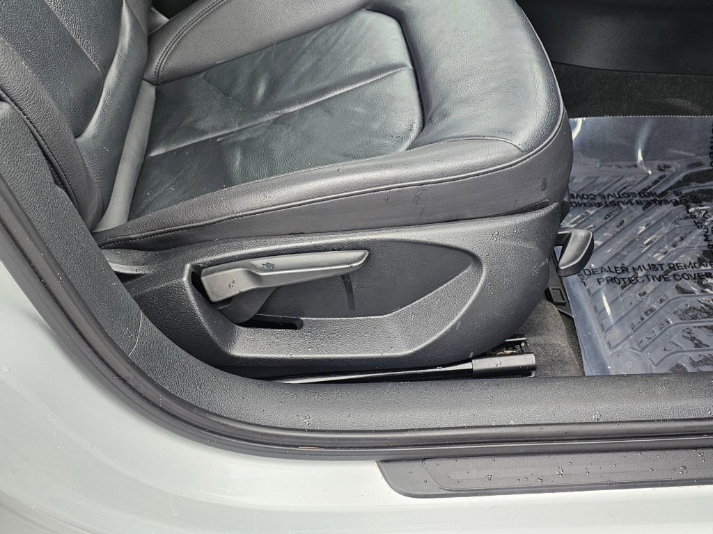 Used 2015 Audi A3 TDI Premium w/ Cold Weather Package image 26