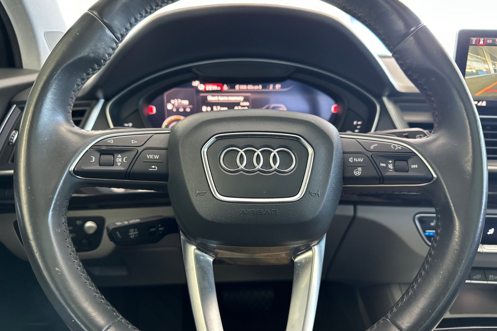 Used 2020 Audi Q5 e Prestige w/ Prestige Package AWD/4WD image 24
