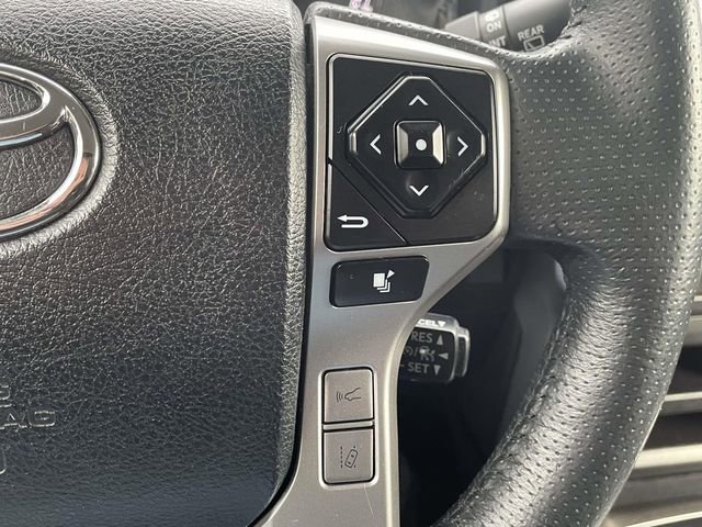 Used 2022 Toyota 4Runner SR5 Premium AWD/4WD image 20