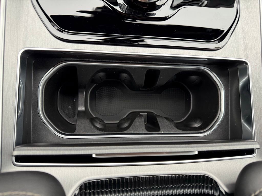 New 2026 Jeep Grand Wagoneer L 4WD image 24